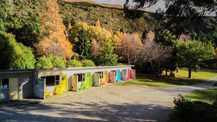 The Camp - Lake Hawea Kültér fotó