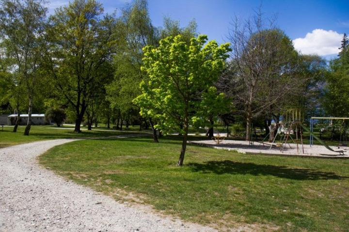 The Camp - Lake Hawea Kültér fotó